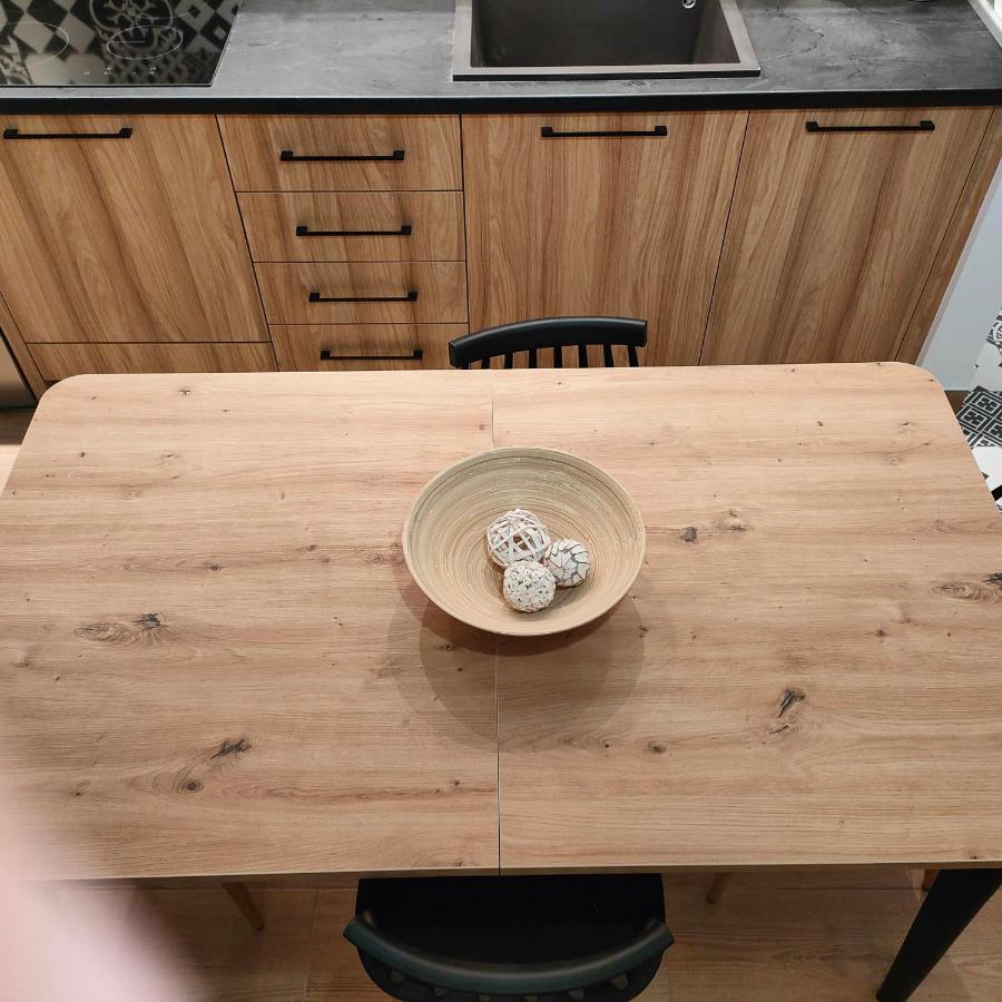 Gekas Premiun City Center Apartment Kalambaka Eksteriør billede